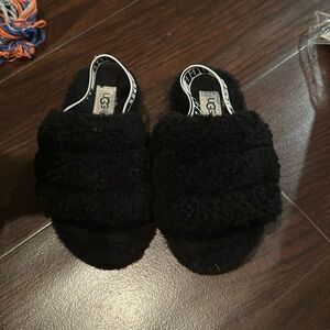 Black fluffy Ugg size 10
